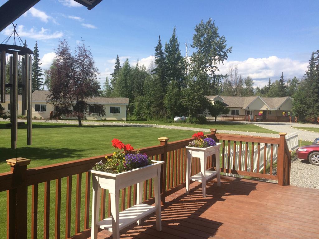 Alaska Garden Gate B&B Палмър Екстериор снимка